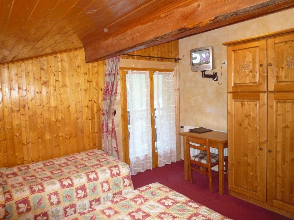 Hotel Le Kandahar Chatel Room photo